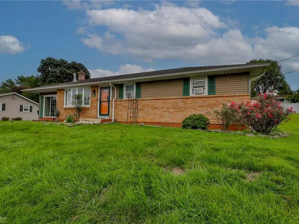 4044 Crestview Ave, Easton, PA 18045