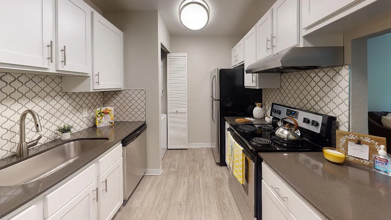 Haven at Charbonneau — Photo 1