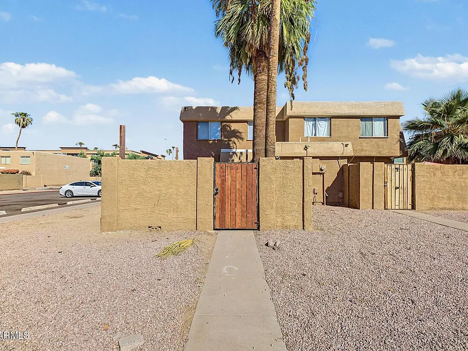4701 E Pueblo Ave