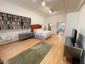 Rented by Luxe Group