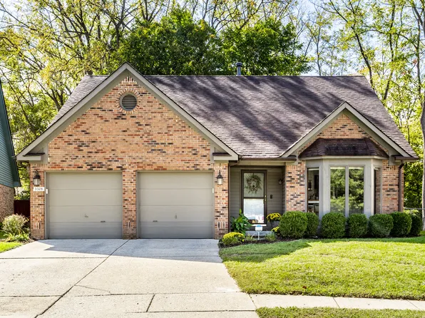 3328 Fox Orchard Cir, Indianapolis, IN 46214