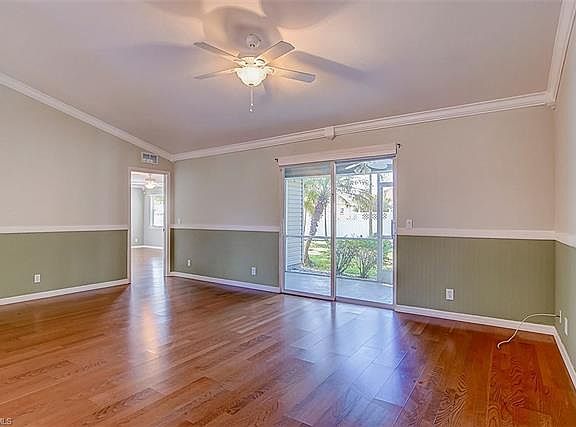 3rd image of 10630 Landau Ln