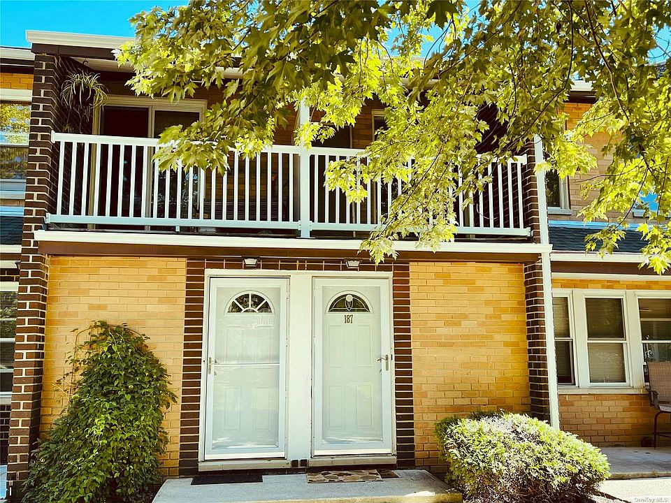 187 Artist Lake Drive UNIT 2, Middle Island, NY 11953 Zillow
