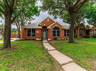 1705 Bel Air Dr, Carrollton, TX 75007