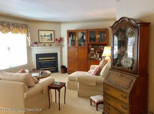 327 Ace Dr, Wall Township, NJ 07719