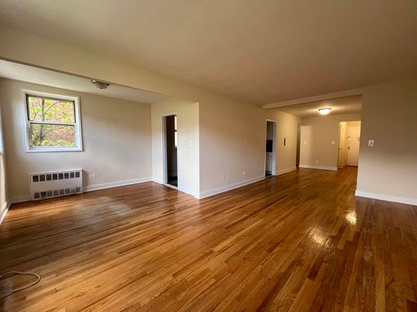 144-11 Barclay Ave #6J