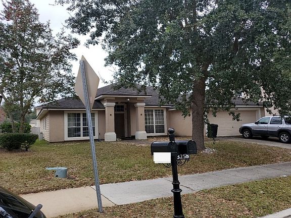 3rd image of 3258 Horseshoe Trail Dr