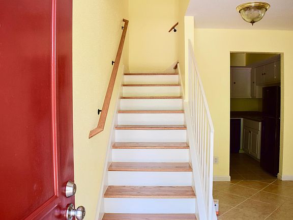 2nd image of 762 Memorial Mews St APT B