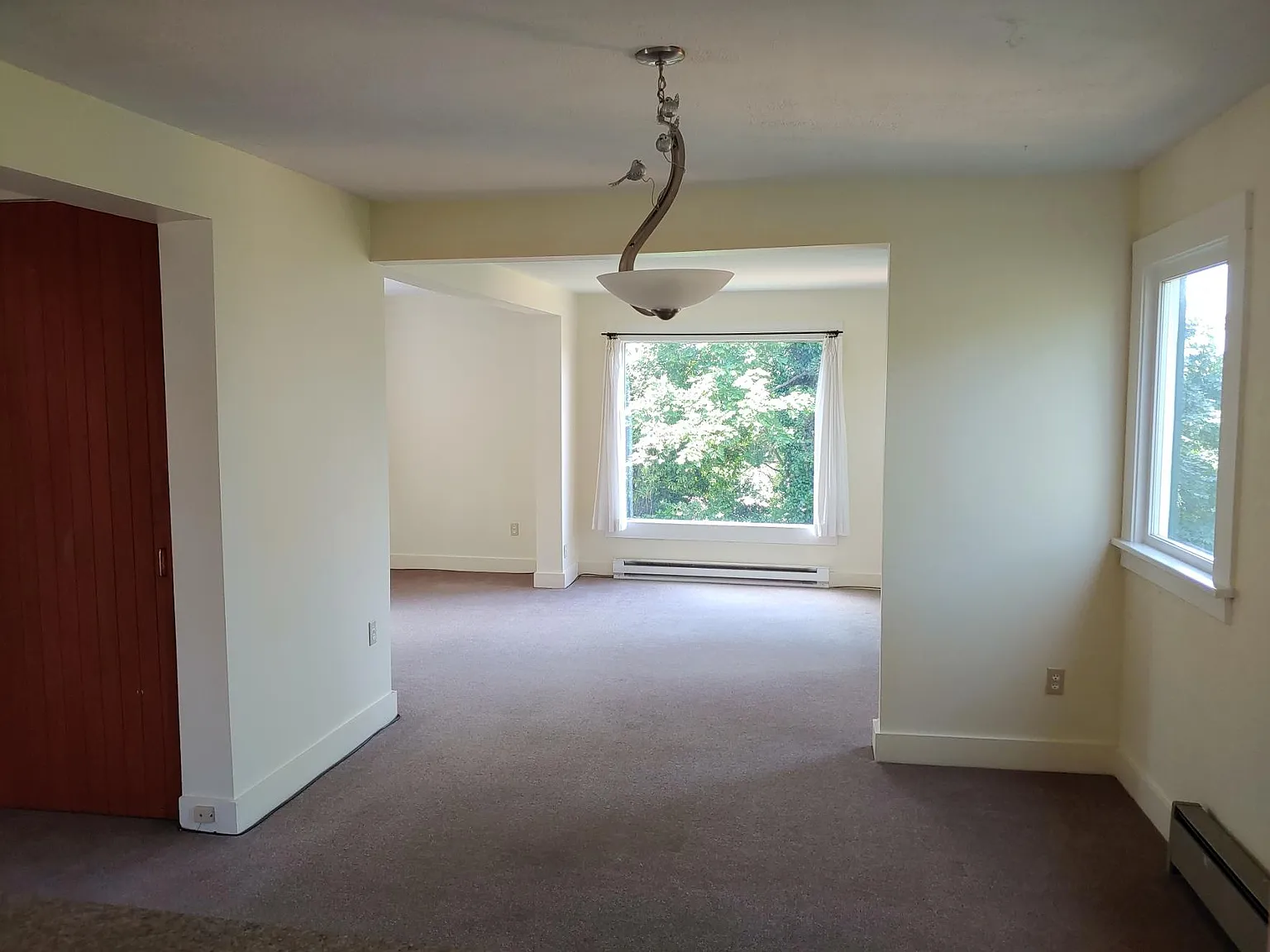4235 Palatine Ave N — Photo 4