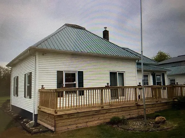 3580 Gifford Ave, Armstrong, IL 61812