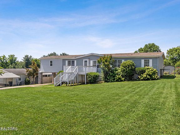 2nd image of 1009 Ridge View Rd