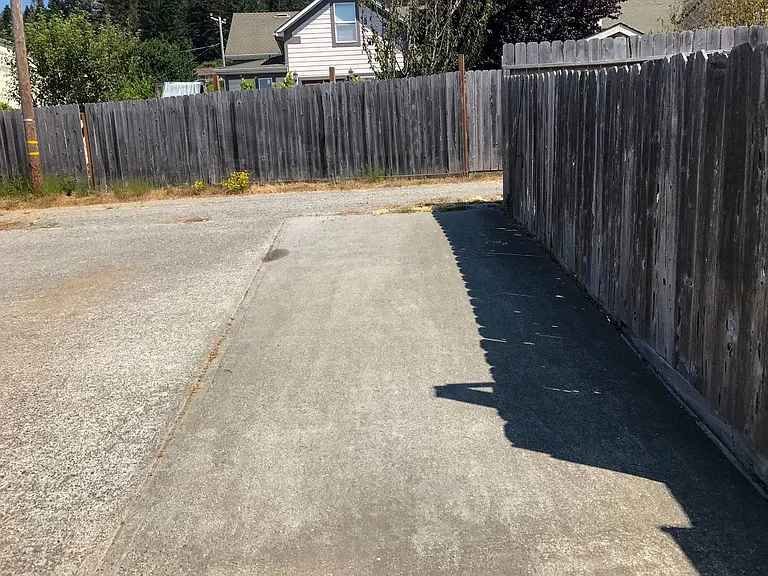 576 Main St — Photo 21