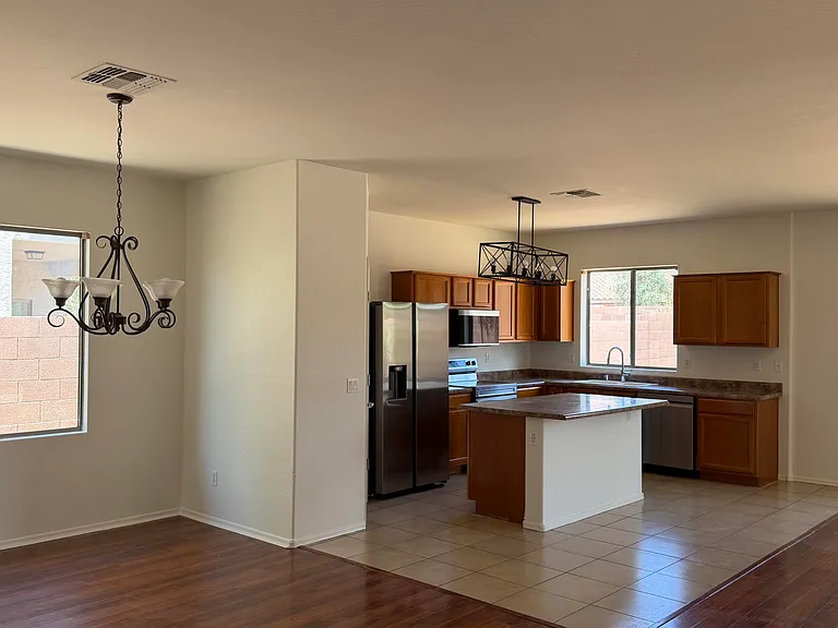 8024 W Superior Ave — Photo 10