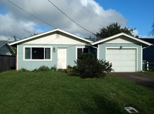 1406 NW Nye St, Newport, OR 97365