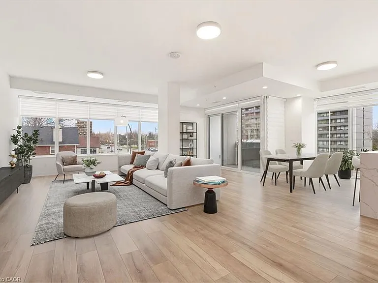 500 Brock Ave #201 — Photo 4