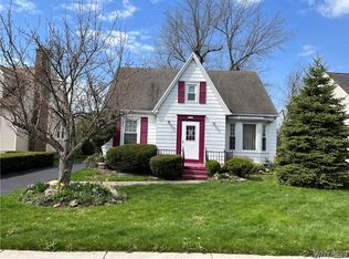 104 Century Rd, Cheektowaga, NY 14215