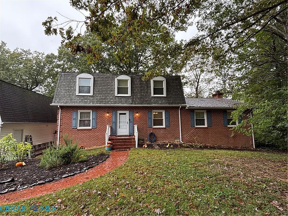1st image of 4030 Dogwood Dr