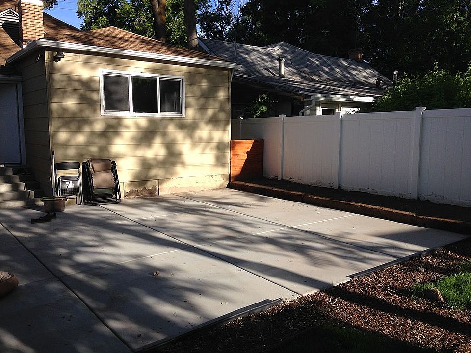 Back Yard Concrete
