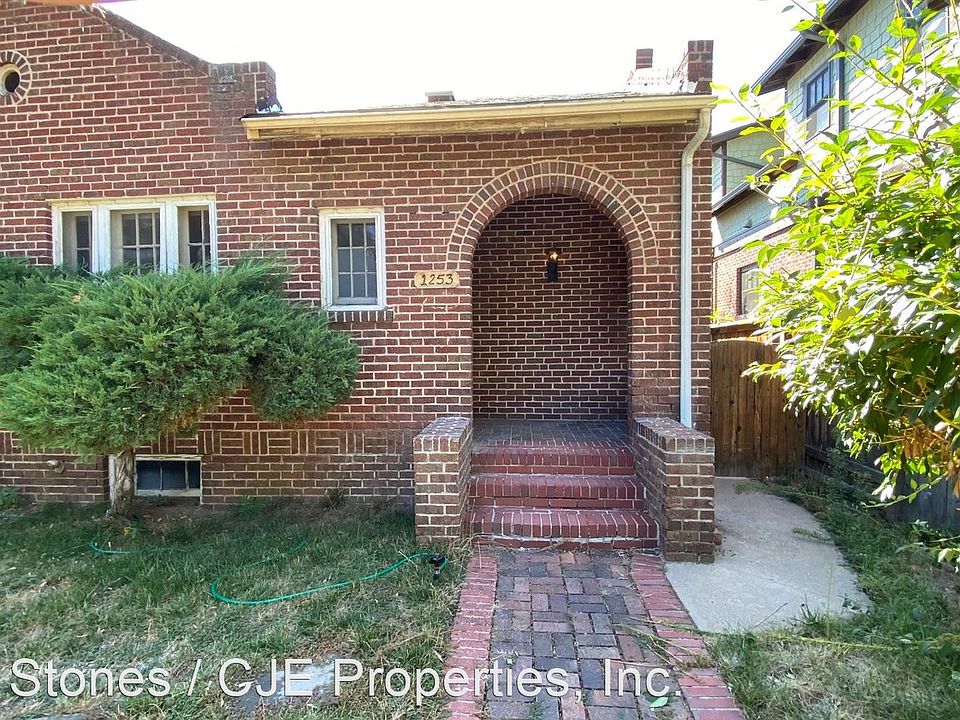 1st image of 1255 S Ogden St #1253