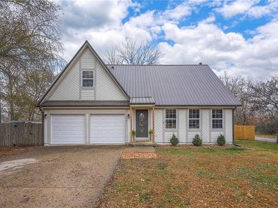 13741 Lawrence Ave, Bonner Springs, KS, 66012