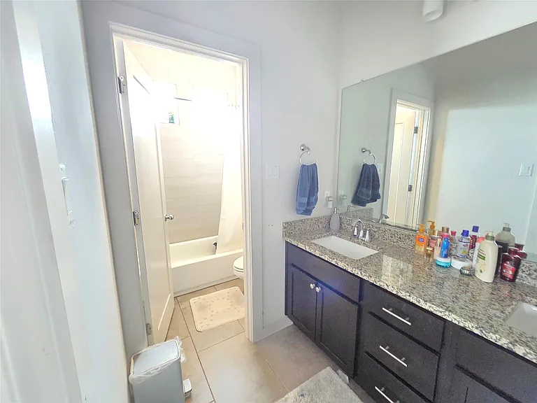 1225 Westborough Ln #17 — Photo 25
