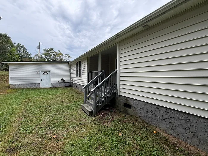 3 bed, 3.0 bath, 1773 sqft, $1,500 — Photo 4