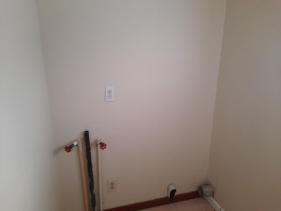 5th image of 9 E Wabash Ave