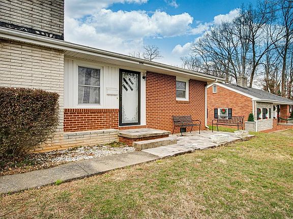 2nd image of 604 Longview Dr