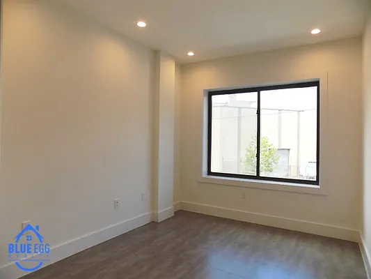 Rented by Blue Egg Realty Corp | media 2