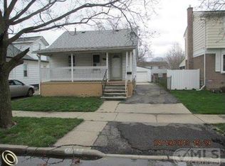 1319 Marion Ave, Lincoln Park, MI 48146