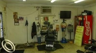 5th image of 16360 Grand River Ave
