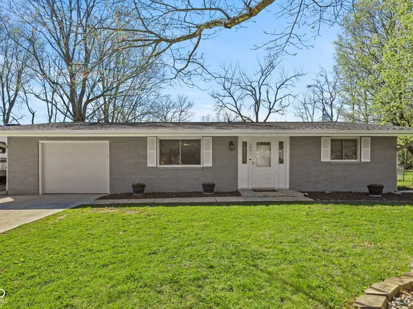 1051 Elm St, Greenwood, IN 46142