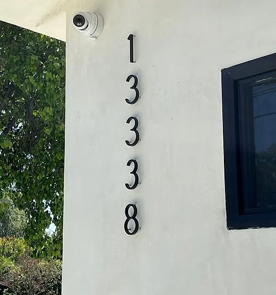 13338 Magnolia Blvd — Photo 5