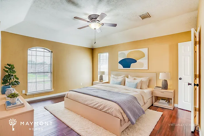 326 Dunford Ct — Photo 6