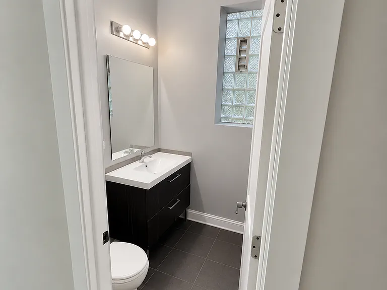 1841 N Whipple St #1 — Photo 8