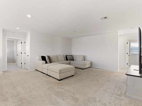 4th image of 3206 Martuni St SE