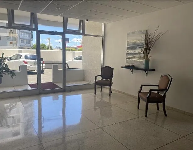 1 bed, 1.0 bath, 314 sqft, $1,300 — Photo 3