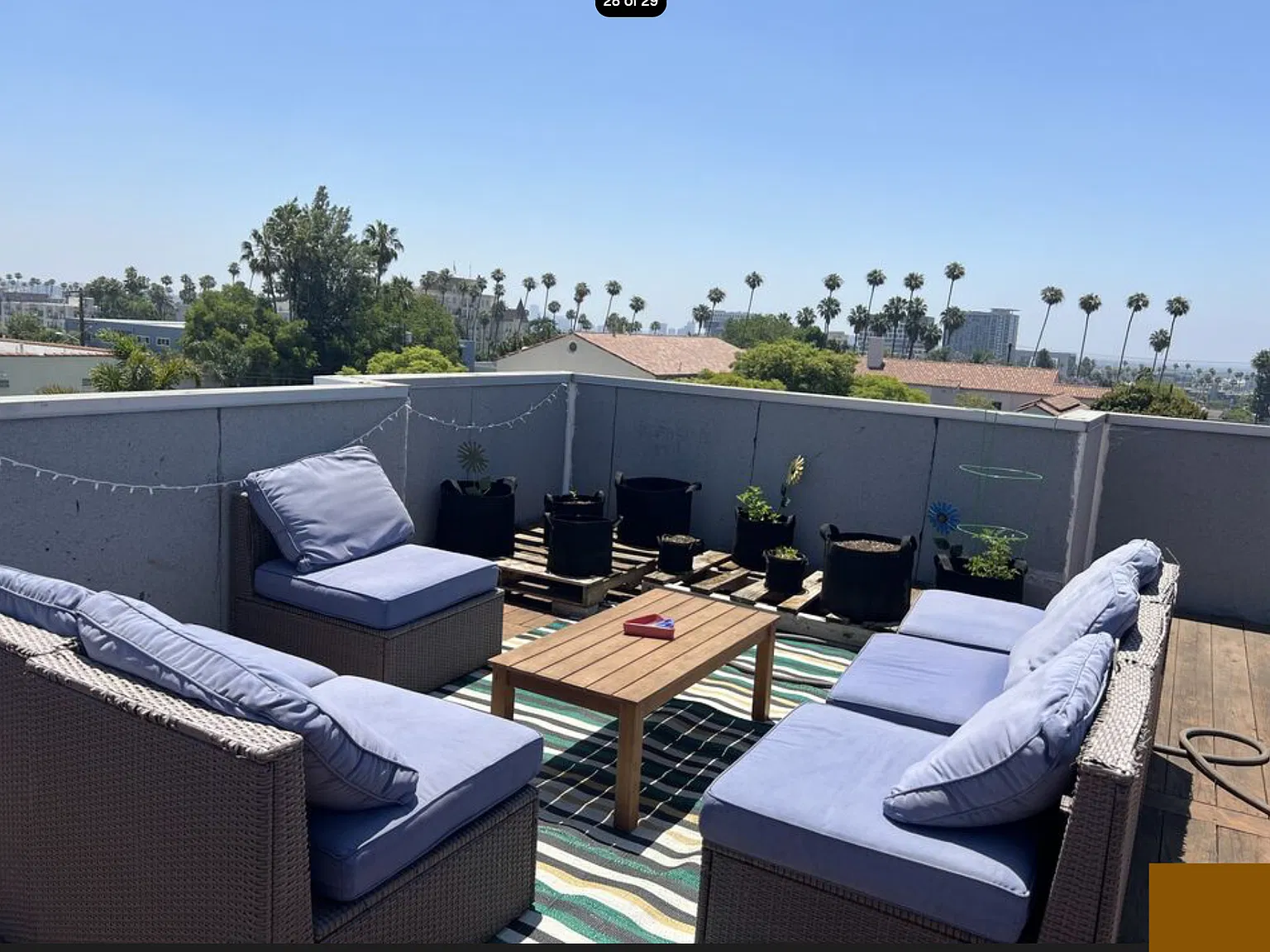 N Beachwood Dr, Hollywood — Photo 3
