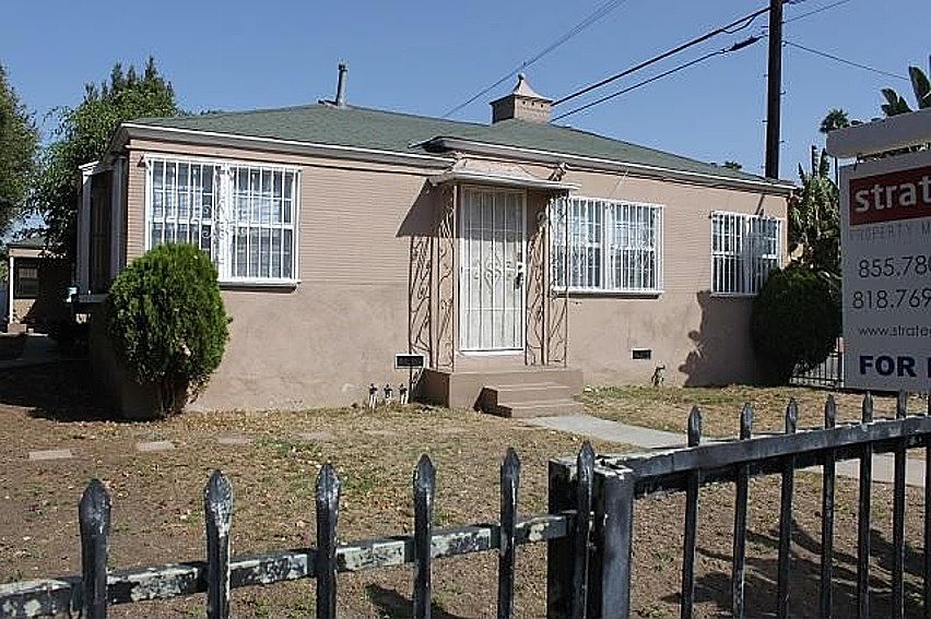 1st image of 515 W 75th St