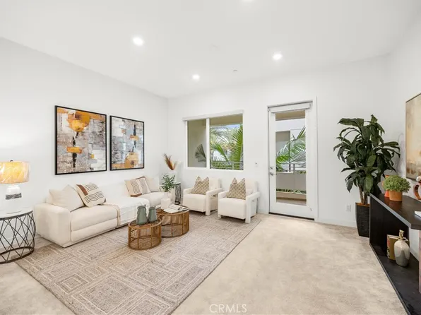 1866 S Westside Dr #26, Anaheim, CA 92805