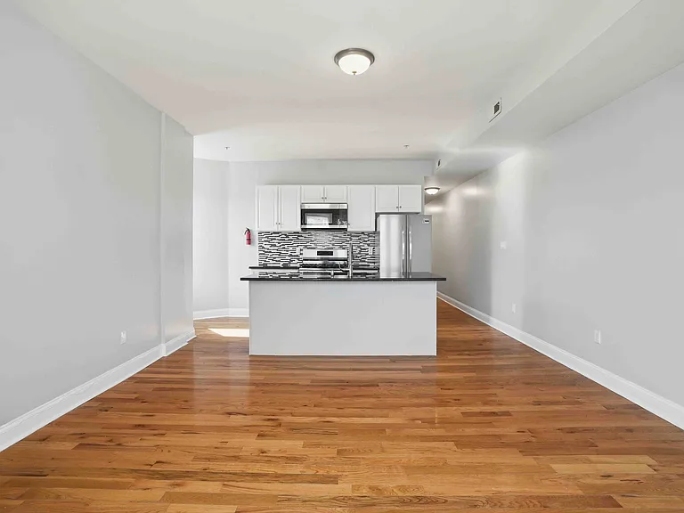 859 E Church Ln #3 — Photo 10