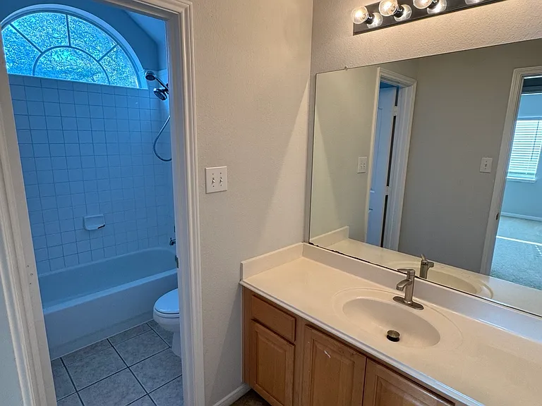 3813 Cedar Ridge Ct — Photo 31