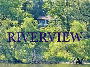 849 Ledgedale Rd, Lake Ariel, PA 18436