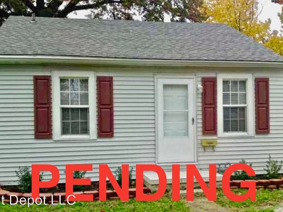 1st image of 1608 Ravenswood Dr