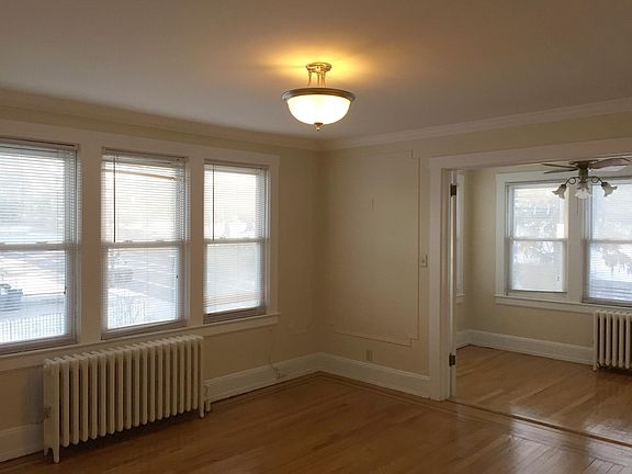 4th image of 186 Seminary Ave APT 3