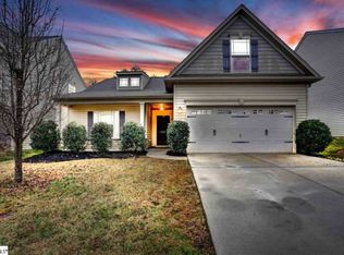 140 Portland Falls Dr, Simpsonville, SC 29680