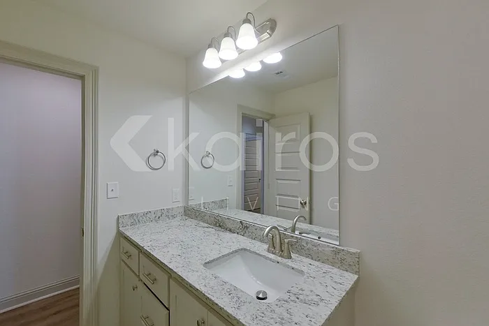8118 Hendrick Dr — Photo 11