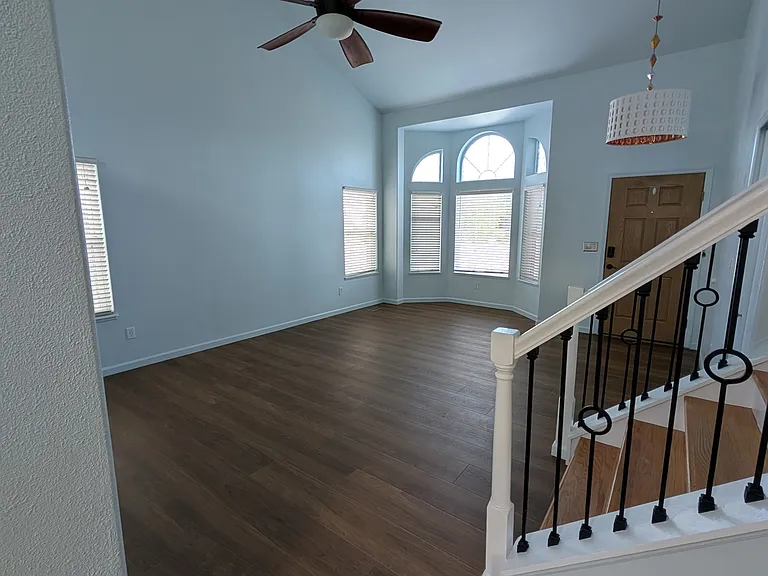 7242 Allens Park Dr — Photo 6