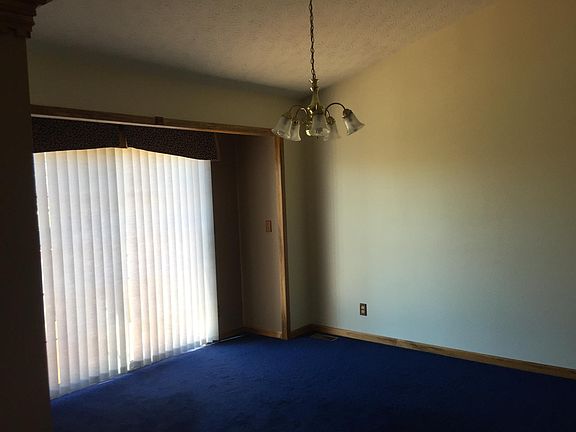 5th image of 512 W Hoewisher Rd