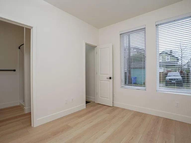 1 & 2 bedroom, New Construction, Just off 6th Ave in Tacoma! — Photo 11